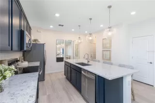 Photo #5: O6383903 Listing 