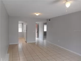 Photo #2: O6384049 Listing 