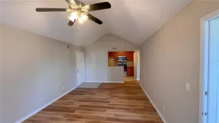 Photo #3: O6384092 Listing 