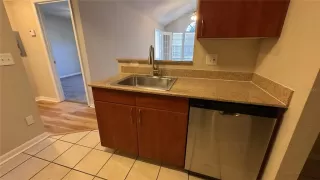 Photo #4: O6384092 Listing 