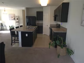 Photo #5: O6384162 Listing 