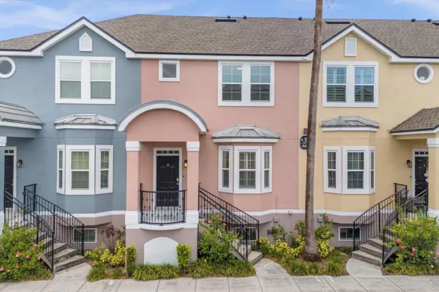 MLS: O6384176 Condo For Sale