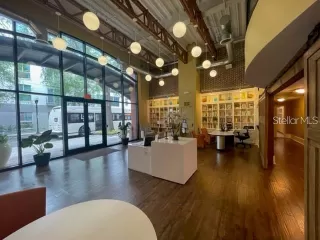 Photo #1: O6384217 Listing 