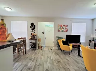 Photo #1: O6384277 Listing 