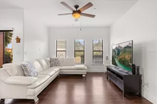 Photo #6: O6384289 Listing 