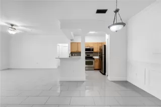 Photo #5: O6384296 Listing 