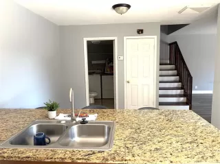 Photo #4: O6384352 Listing 