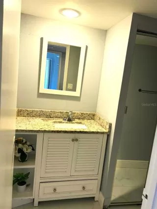 Photo #5: O6384352 Listing 