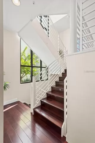 Photo #2: O6384416 Listing