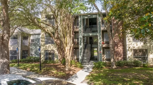 MLS: O6384447 Condo For Sale