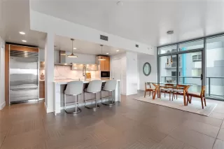 Photo #6: O6384627 Listing