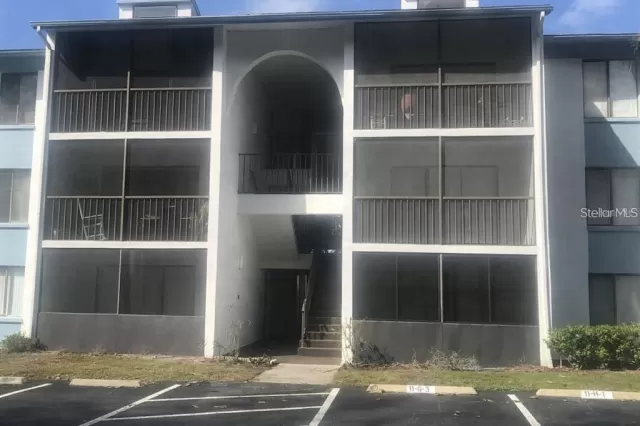 MLS: O6384672 Condo For Sale