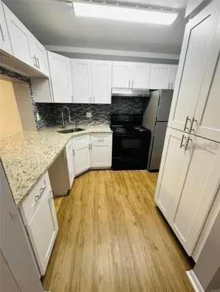 Photo #5: O6384672 Listing