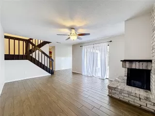 Photo #5: O6384755 Listing 