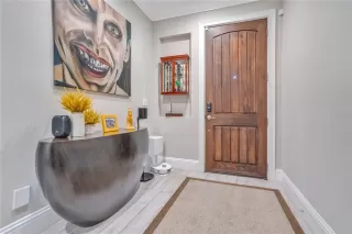 Photo #3: O6384794 Listing