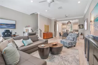 Photo #5: O6384794 Listing