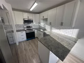 Photo #2: O6384856 Listing 