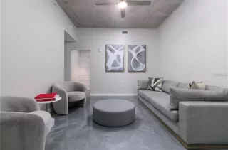 Photo #5: O6384970 Listing