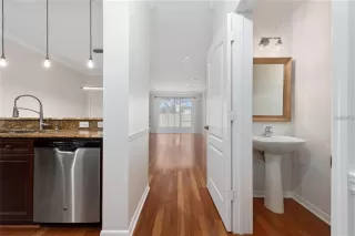 Photo #2: O6384990 Listing 