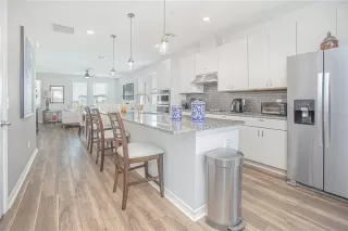 Photo #2: O6385014 Listing 