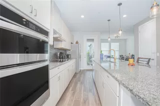 Photo #3: O6385014 Listing 