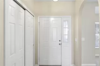 Photo #2: O6385036 Listing