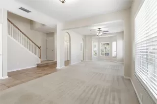 Photo #4: O6385036 Listing