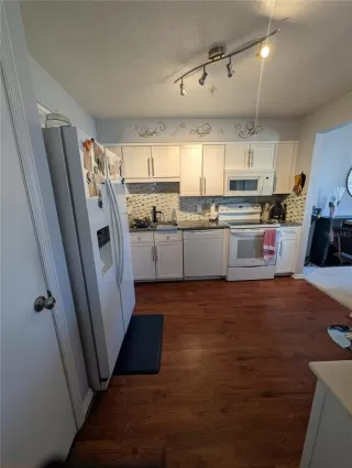 Photo #3: O6385044 Listing