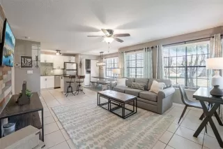 Photo #4: O6385172 Listing 