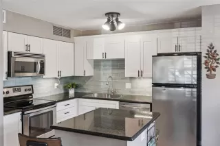 Photo #6: O6385172 Listing 