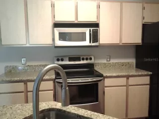 Photo #4: O6385325 Listing