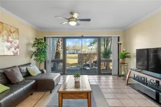 Photo #2: O6385383 Listing