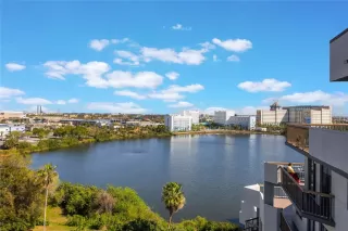 Photo #2: O6385432 Listing