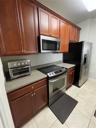 Photo #3: O6385472 Listing 