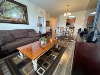 Photo #6: O6385472 Listing 