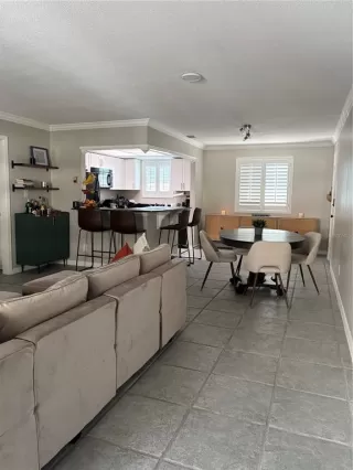 Photo #6: O6385626 Listing 