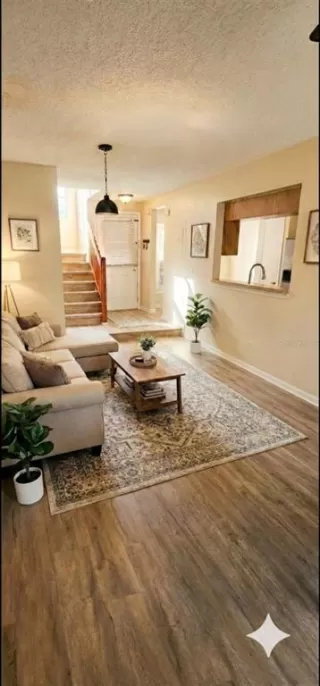 Photo #5: O6385718 Listing