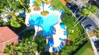 Photo #1: O6385734 Listing