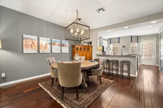 Photo #4: O6385873 Listing 