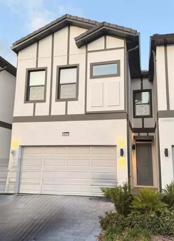 MLS: O6385905 Condo For Sale