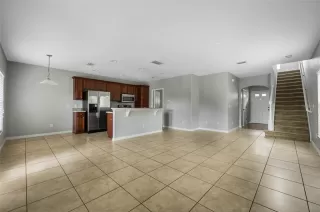 Photo #5: O6385942 Listing