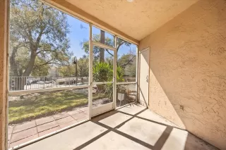 Photo #1: O6386079 Listing 