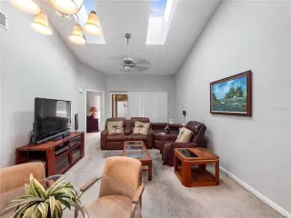 Photo #6: O6386183 Listing 