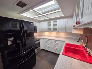 Photo #6: O6386224 Listing 