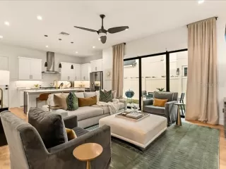 Photo #6: O6386405 Listing