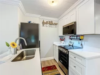 Photo #4: O6386469 Listing 