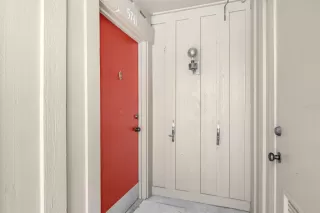 Photo #3: O6386567 Listing