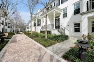 Photo #1: O6386635 Listing