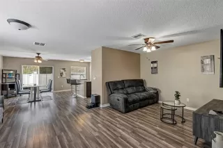 Photo #6: O6386679 Listing 