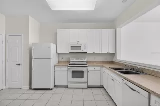 Photo #4: O6386698 Listing 